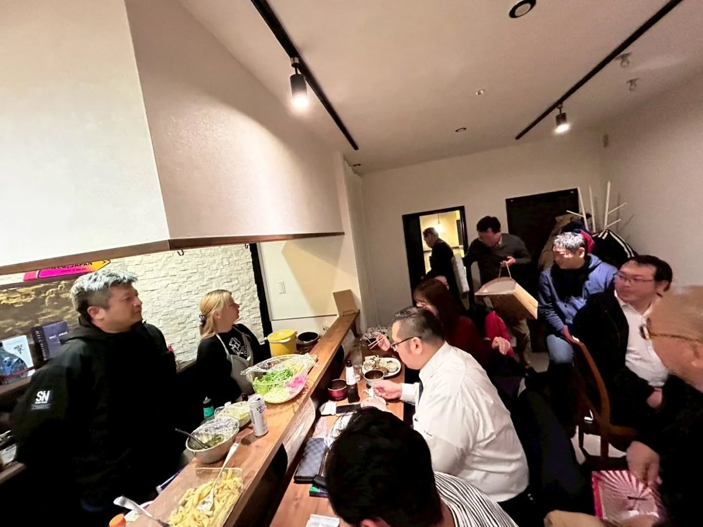 昨夜は移転後初めてのダイノジ大谷さんの会🎅１人で20名をやる...